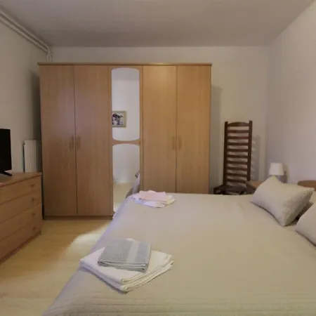 Orietta Gasthuis 3*
